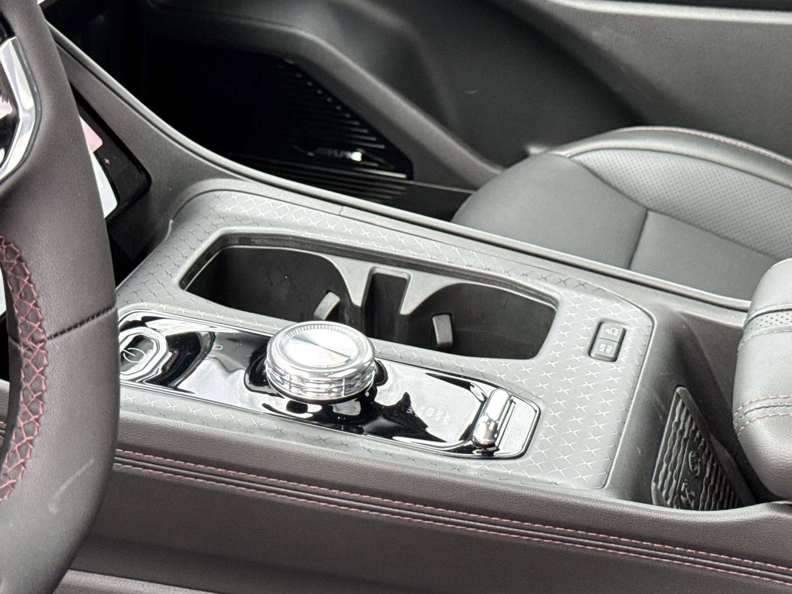 New 2025 Jeep Wagoneer S Limited image 15