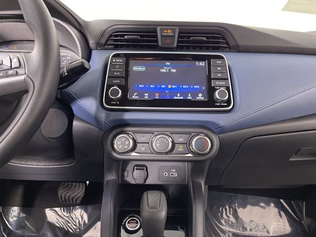 New 2025 Nissan Versa SV w/ Trunk Package image 24