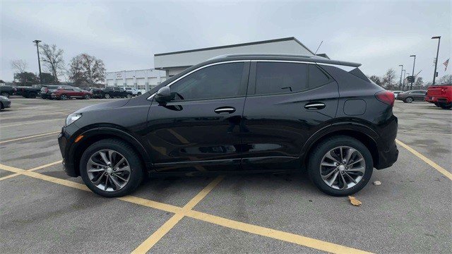 Used 2021 Buick Encore GX Select w/ Sport Touring Package image 6