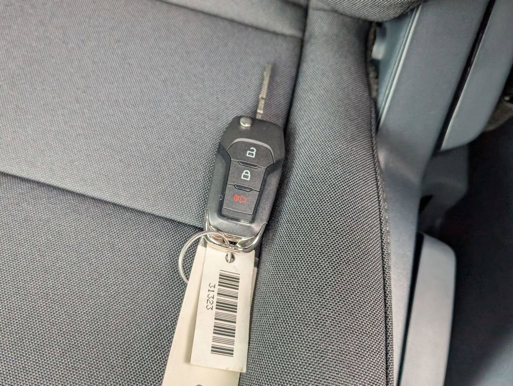 New 2026 Ford Maverick XL image 48