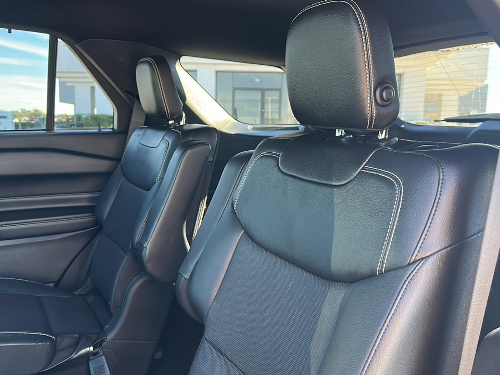 Used 2020 Ford Explorer ST w/ Premium Technology Package image 19