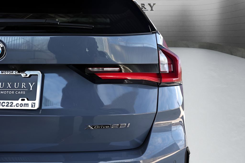 Used 2023 BMW X1 xDrive28i w/ Convenience Package image 21