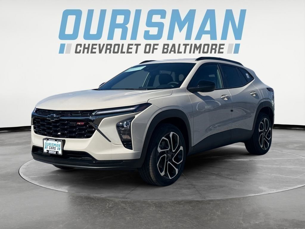 New 2026 Chevrolet Trax RS w/ Sunroof Package FWD image 2