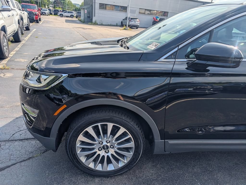 Used 2018 Lincoln MKC Reserve w/ Lincoln MKC Climate Package AWD/4WD image 2