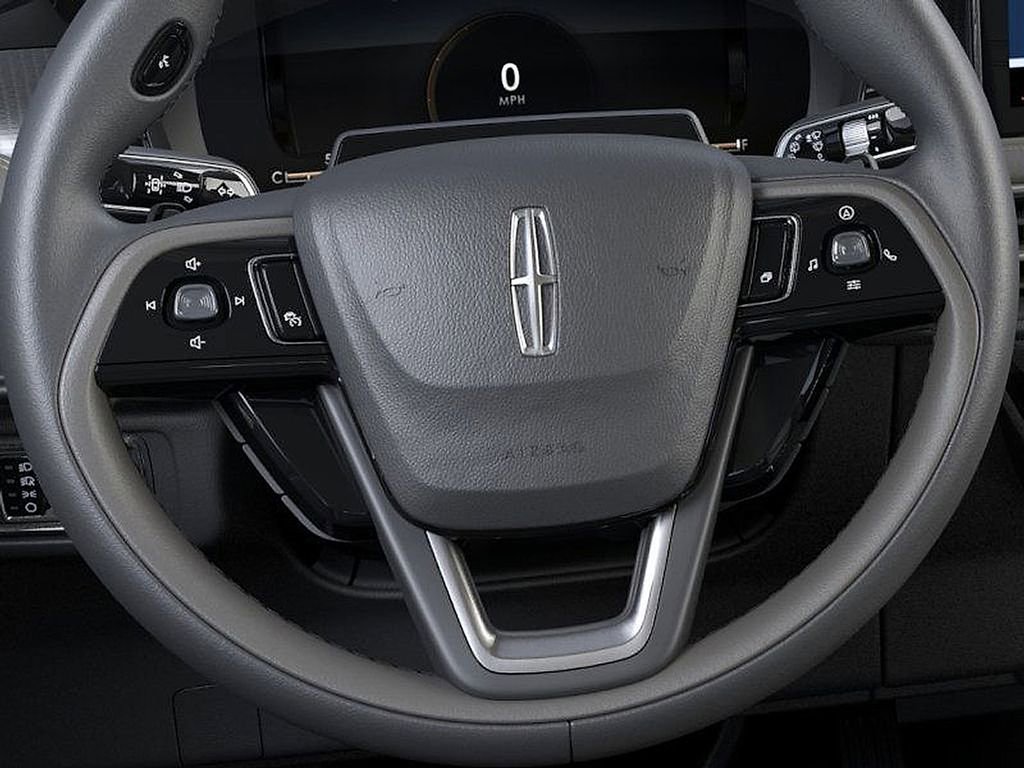 New 2026 Lincoln Corsair Premiere image 12