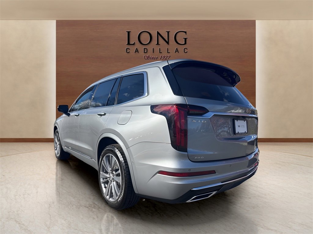 Certified 2025 Cadillac XT6 Premium Luxury w/ Platinum Package image 3