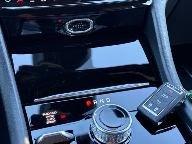 New 2026 Jeep Grand Cherokee Limited AWD/4WD image 16