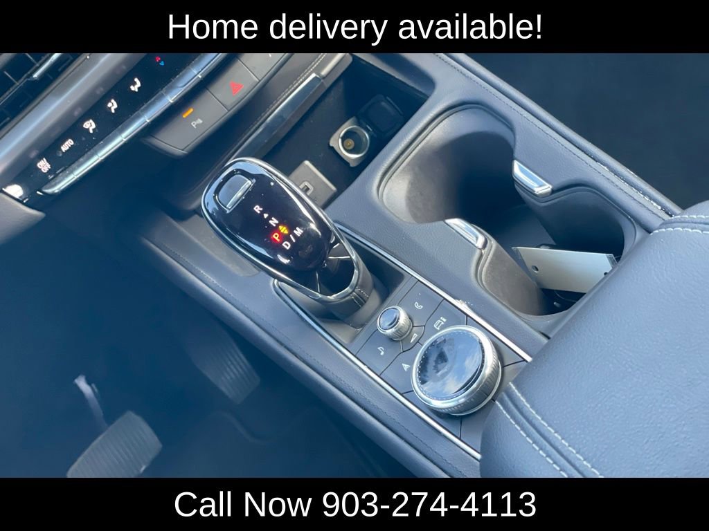 Used 2024 Cadillac XT4 Premium Luxury image 27