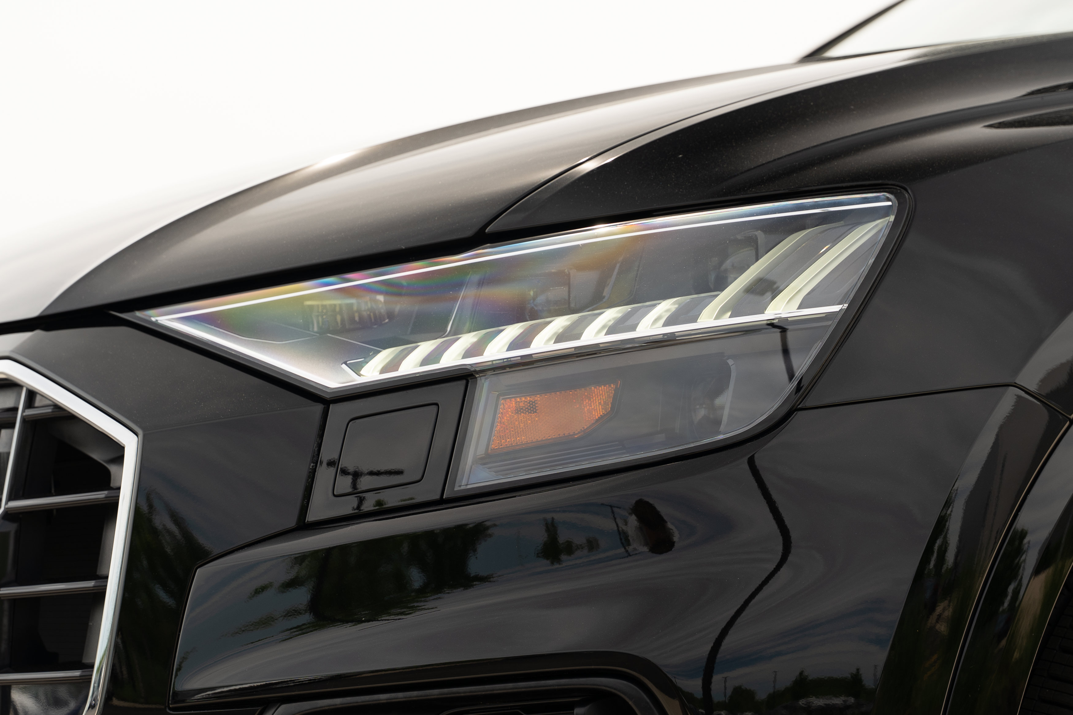 Certified 2023 Audi Q8 Premium Plus AWD/4WD image 36
