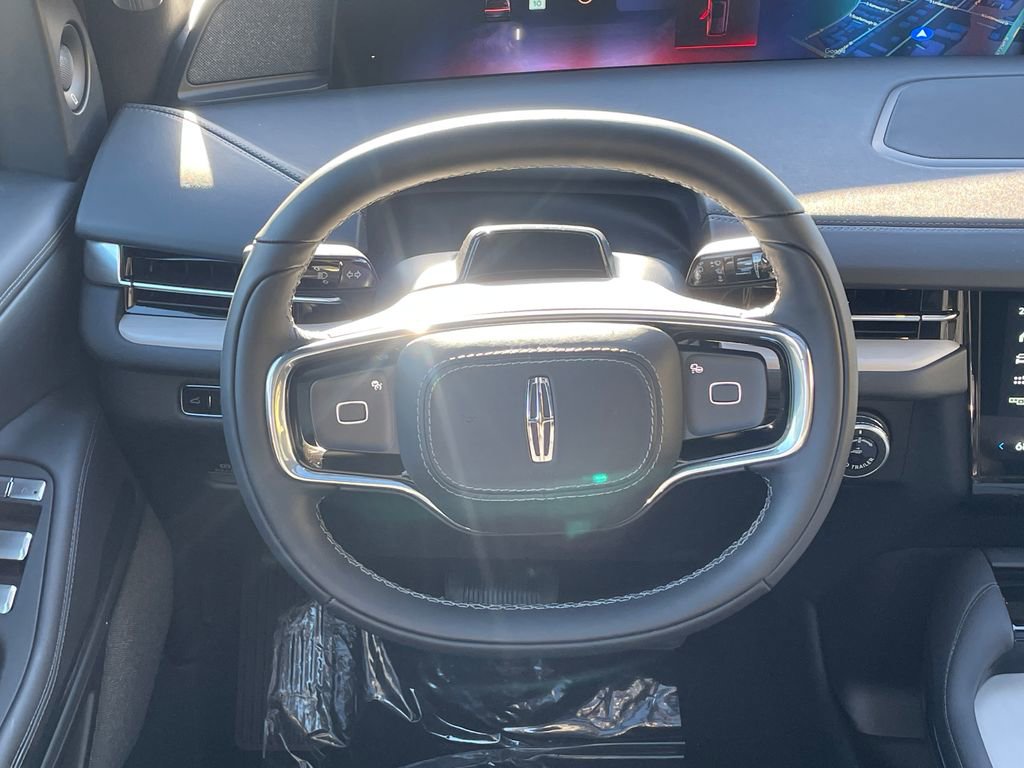 New 2025 Lincoln Navigator Reserve w/ Jet Appearance Package image 19