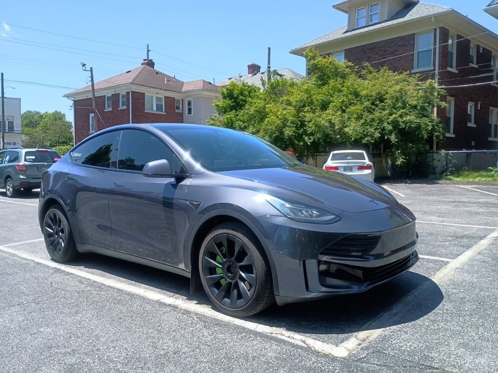 Used 2021 Tesla Model Y Long Range AWD/4WD image 8