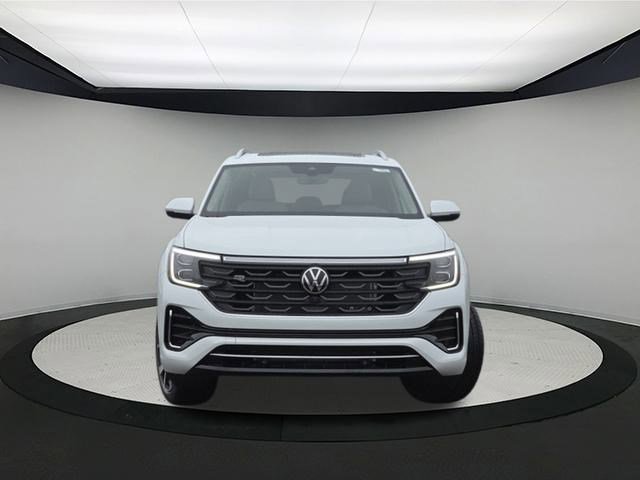 New 2026 Volkswagen Atlas SEL Premium R-Line image 2