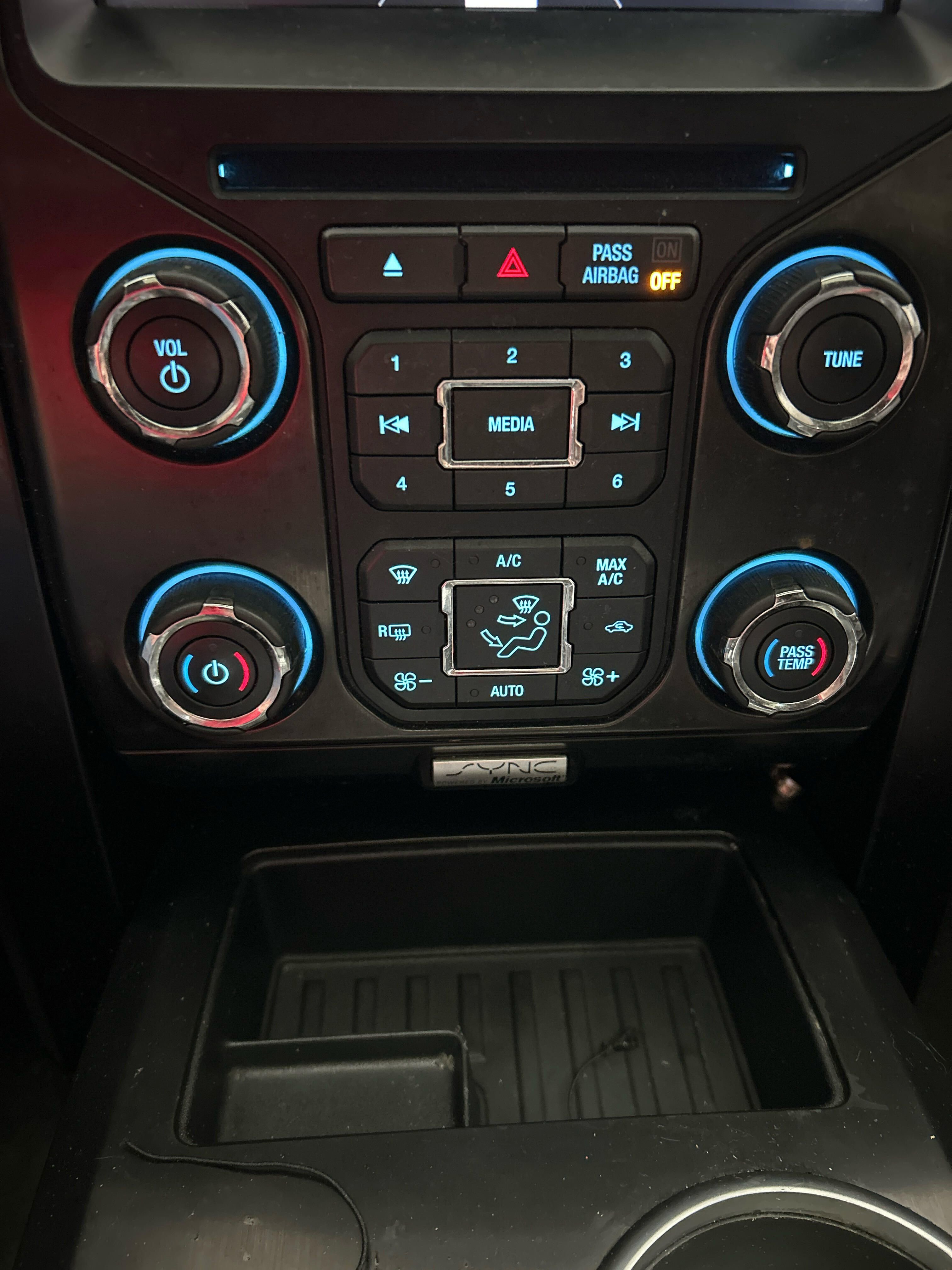 Used 2013 Ford F150 FX4 w/ Luxury Equipment Group AWD/4WD image 16