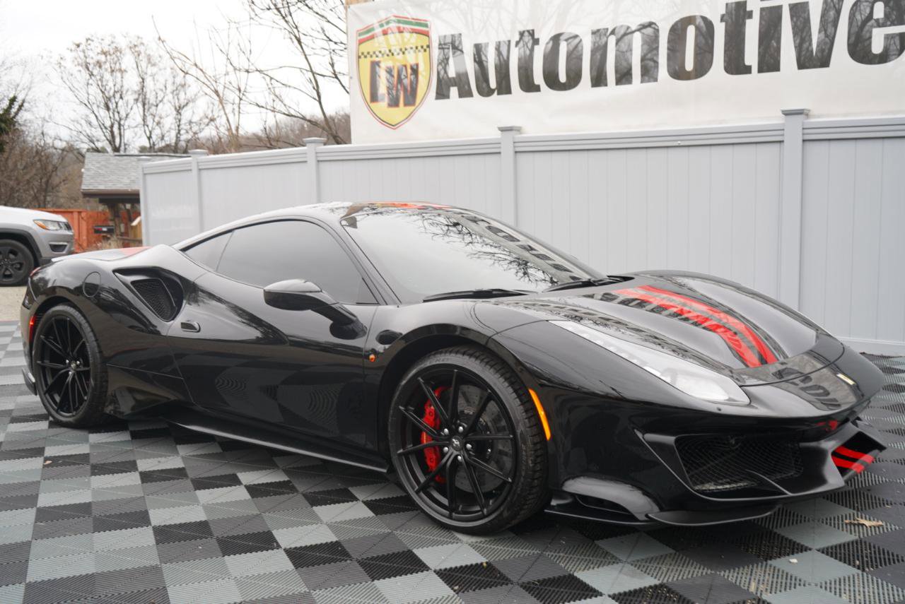 Used 2020 Ferrari 488 Pista Coupe video 2