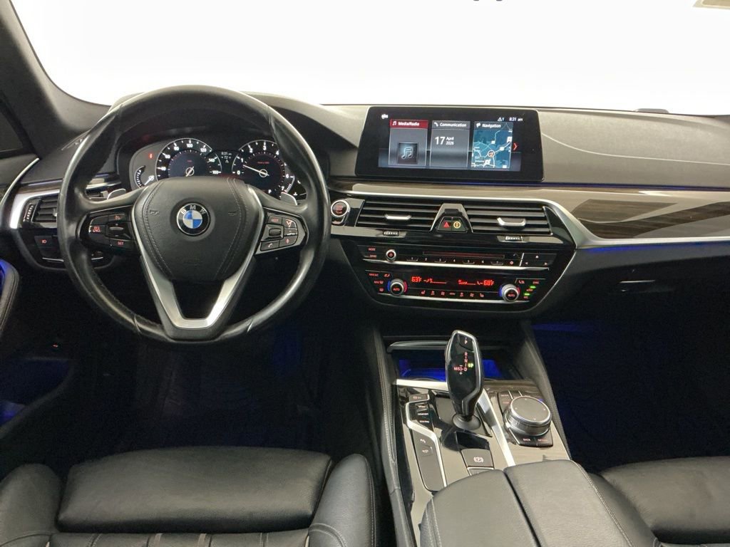 Used 2018 BMW 540i image 9