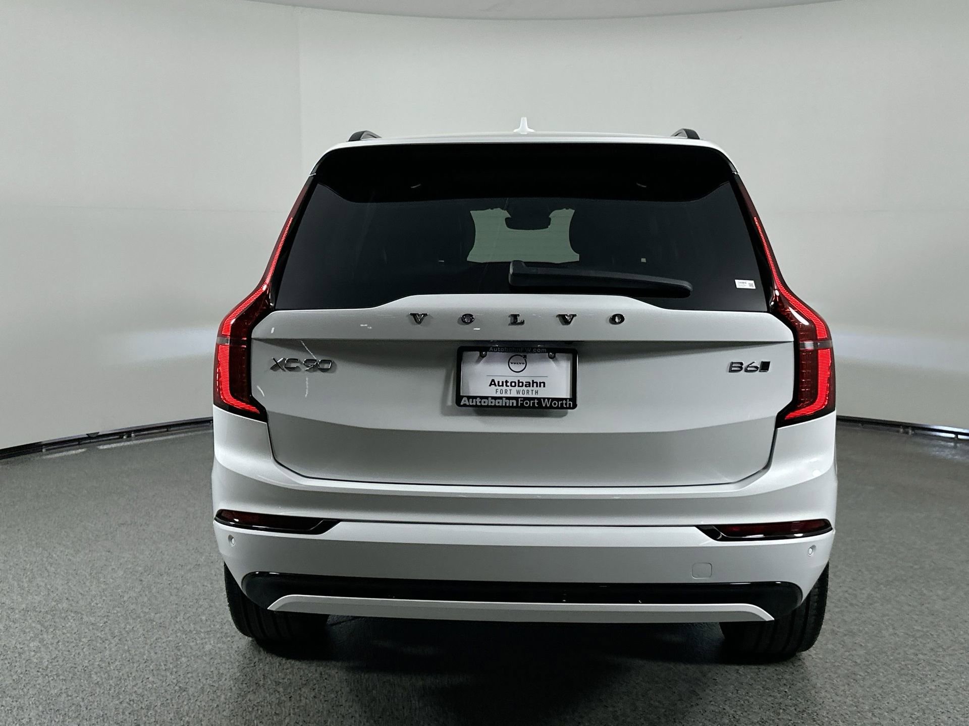 New 2026 Volvo XC90 B6 Ultra image 5