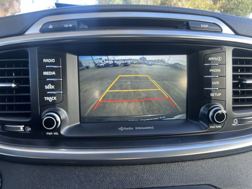 Used 2017 Kia Sorento EX image 20