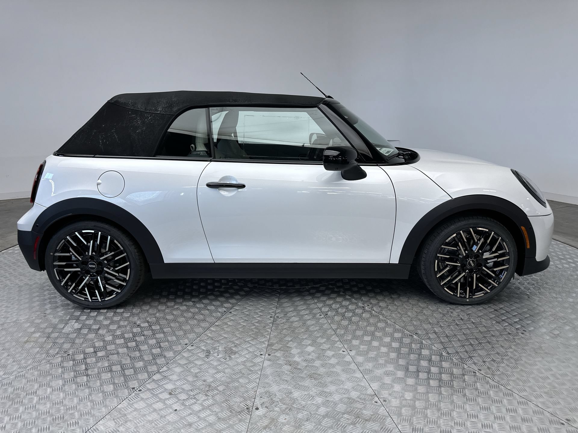 New 2026 MINI Cooper S FWD image 10