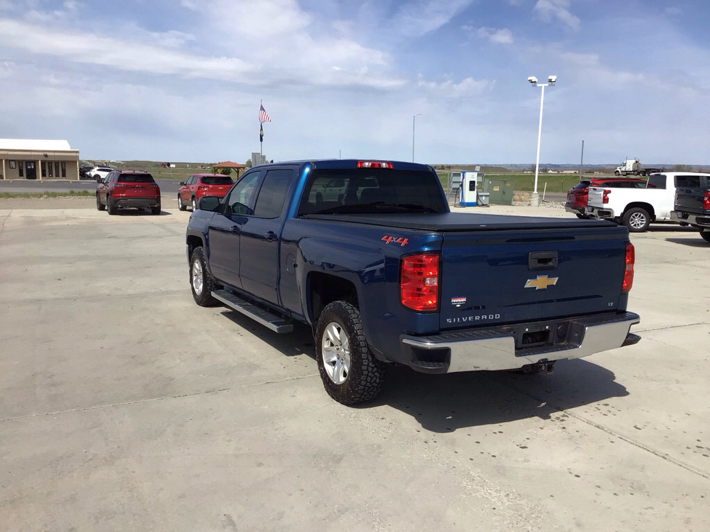 Used 2018 Chevrolet Silverado 1500 LT w/ All Star Edition AWD/4WD image 3