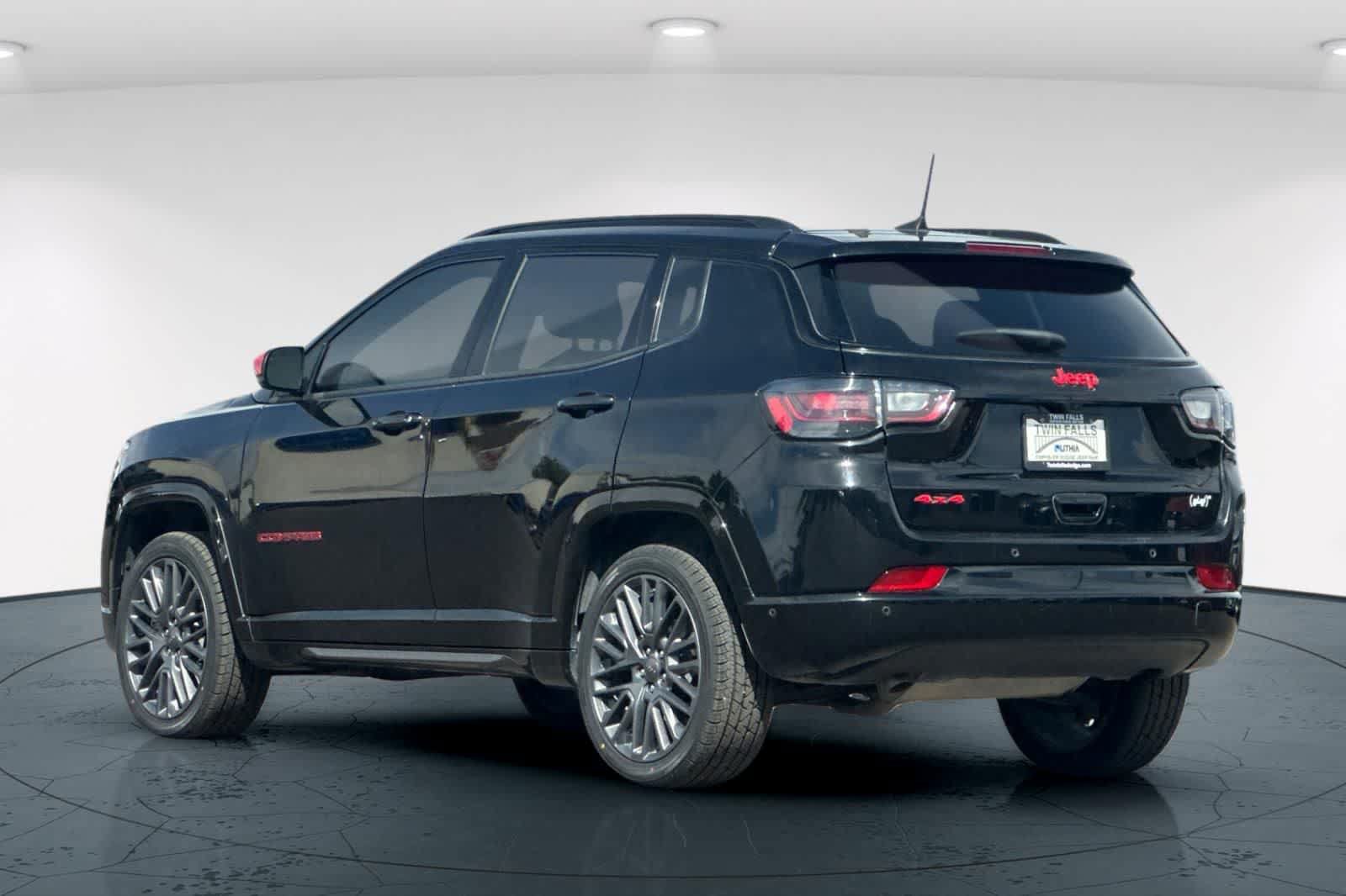 Used 2023 Jeep Compass Limited w/ Elite Group for (Red) Edition AWD/4WD image 8