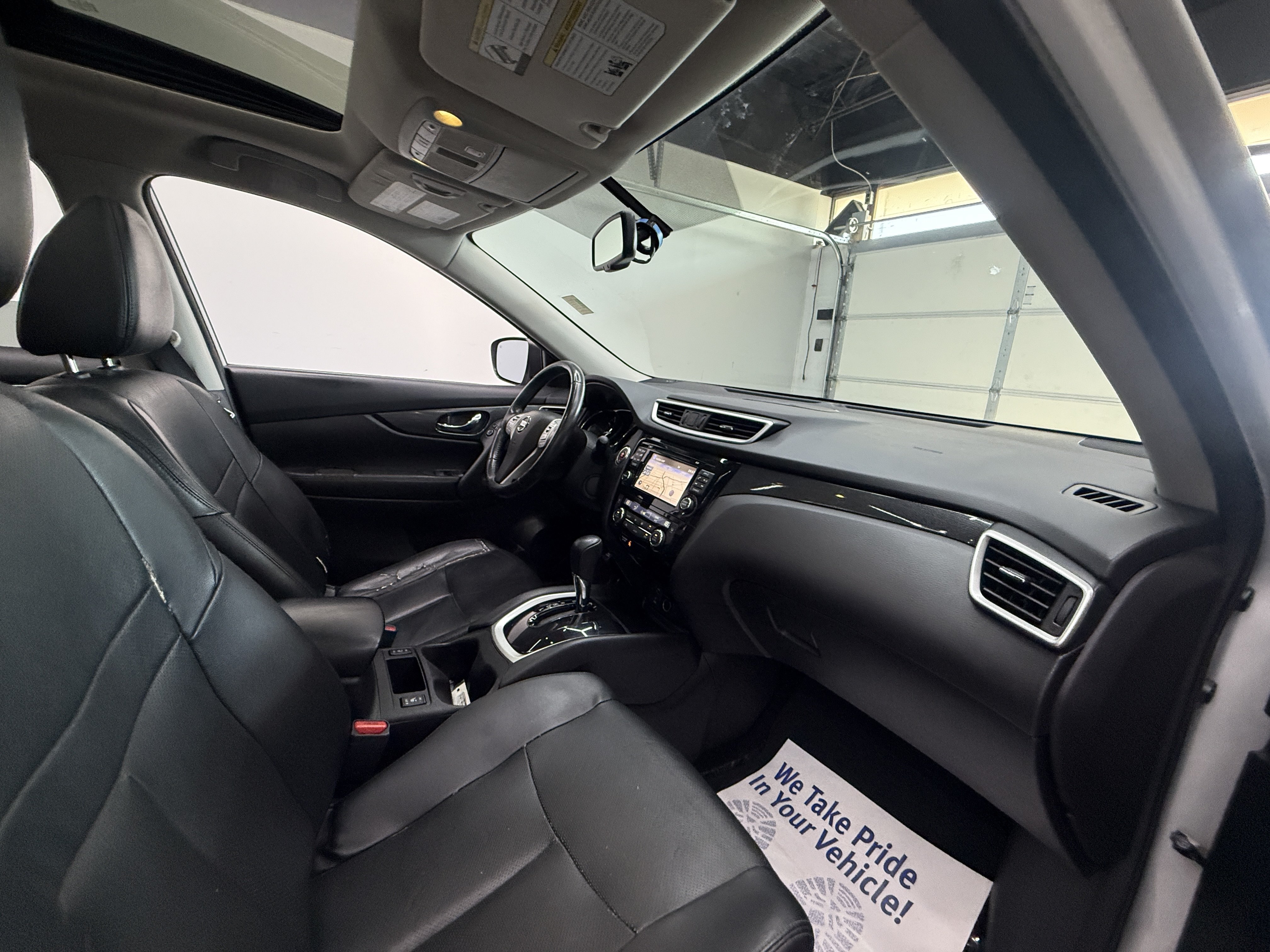 Used 2016 Nissan Rogue S w/ Appearance Package AWD/4WD image 22