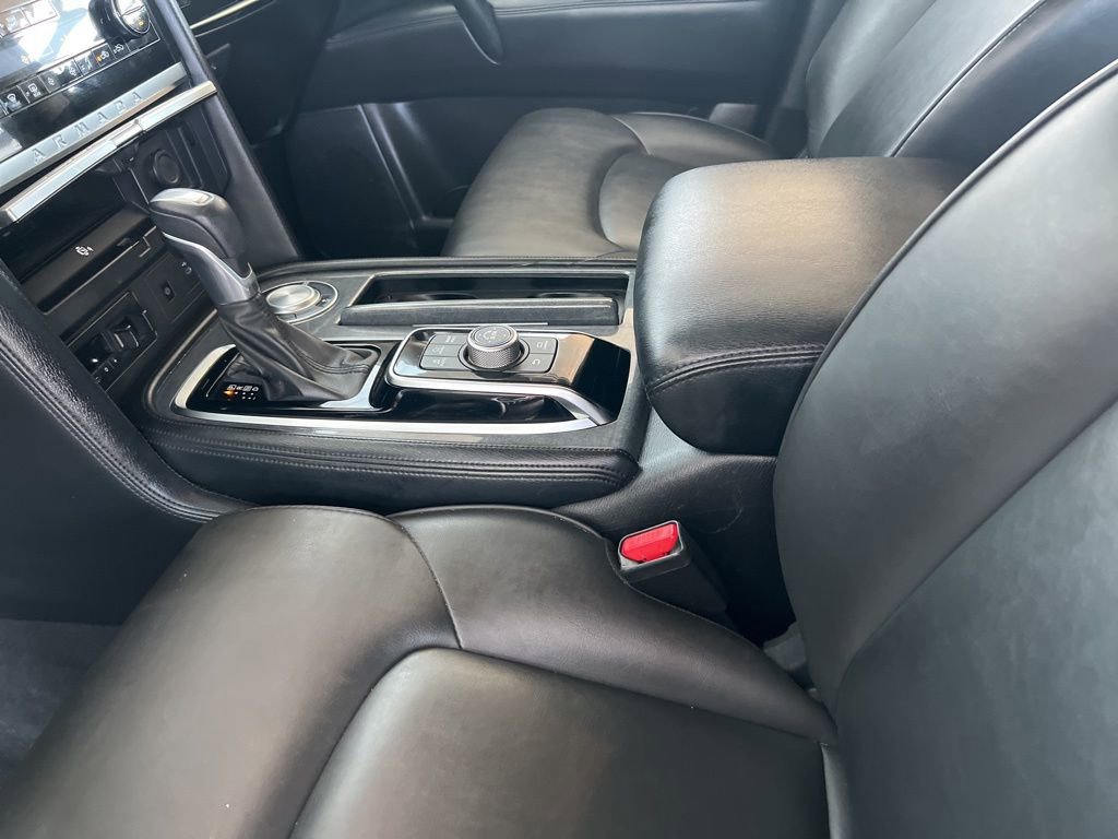 Used 2021 Nissan Armada SV image 24