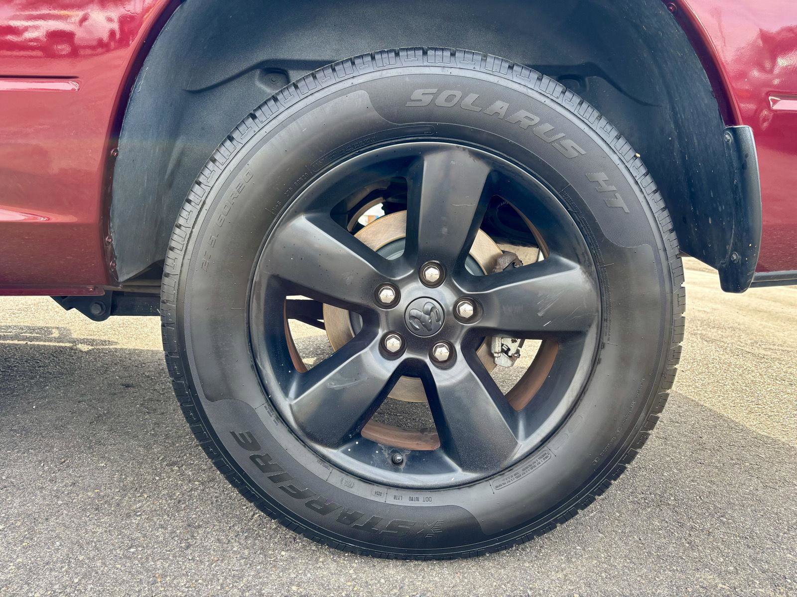 Used 2019 RAM 1500 Express w/ Express Value Package AWD/4WD image 22