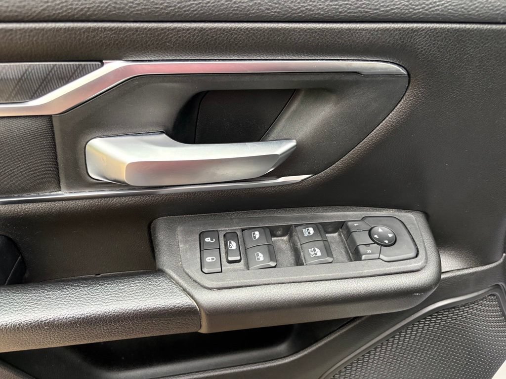 Used 2025 RAM 1500 Big Horn AWD/4WD image 14