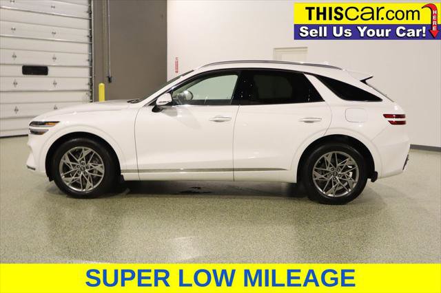 Used 2025 Genesis GV70 2.5T w/ Select Package AWD/4WD image 4