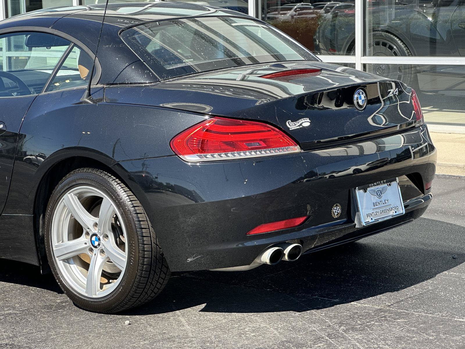 Used 2011 BMW Z4 sDrive30i RWD image 35