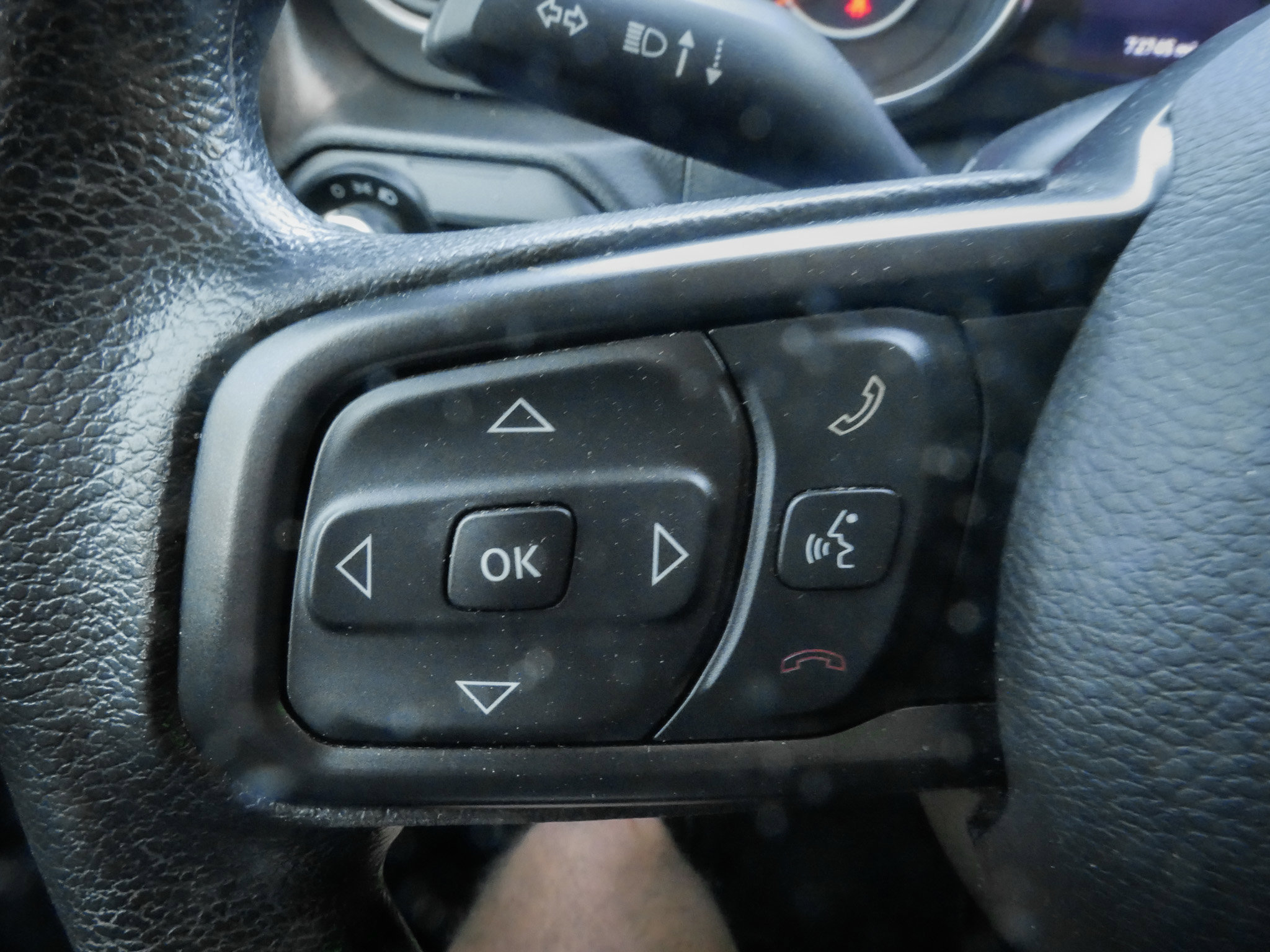 Used 2022 Jeep Gladiator Sport image 17