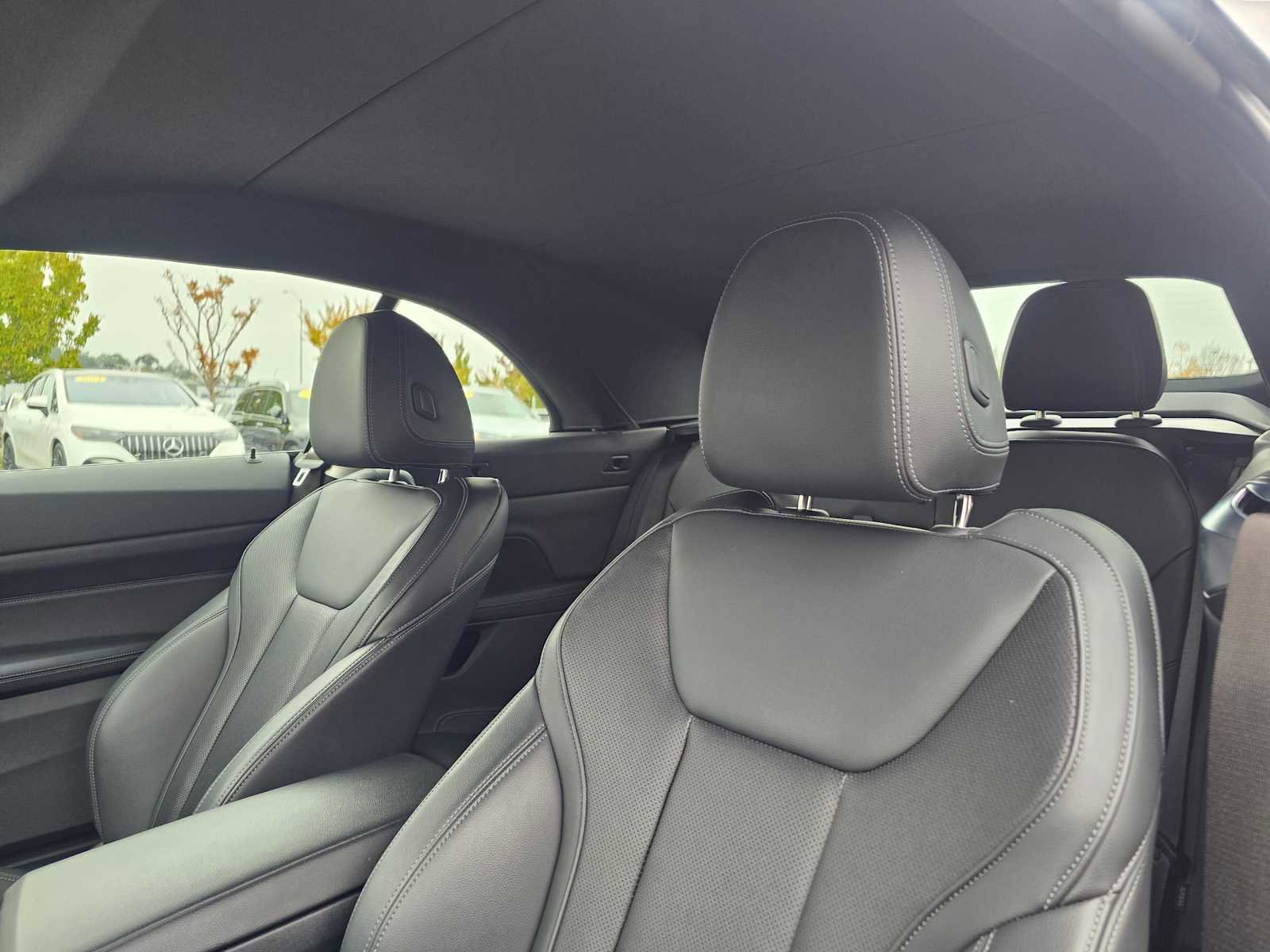 Used 2024 BMW 430i Convertible image 19
