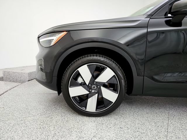 Certified 2024 Volvo XC40 Recharge Ultimate w/ Protection Package Premier AWD/4WD image 28