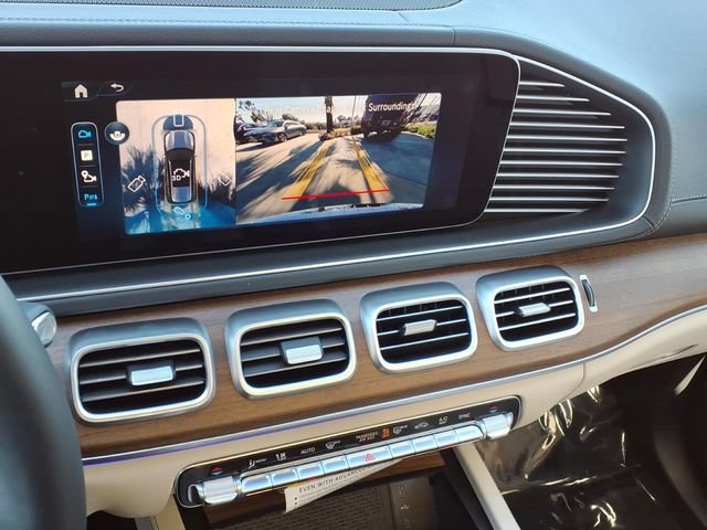 New 2026 Mercedes-Benz GLS 450 4MATIC image 6