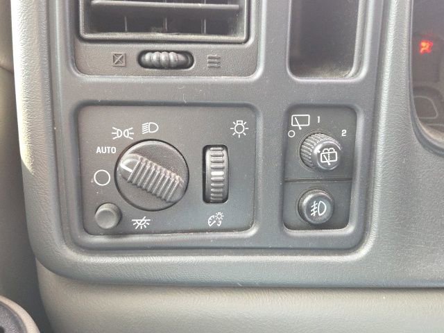 Used 2006 Chevrolet Tahoe LS w/ Smart Select Package RWD image 26