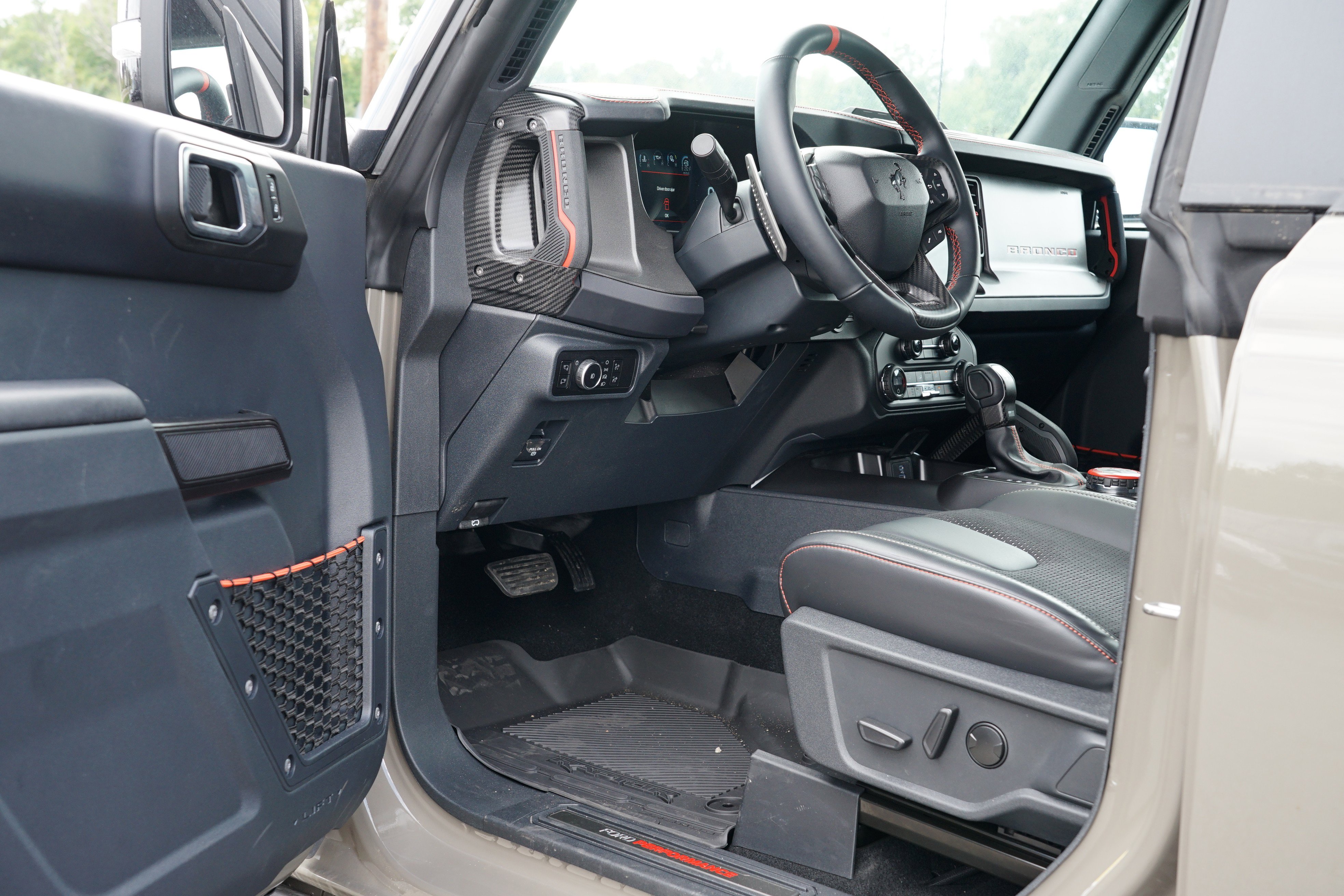 New 2025 Ford Bronco Raptor image 16