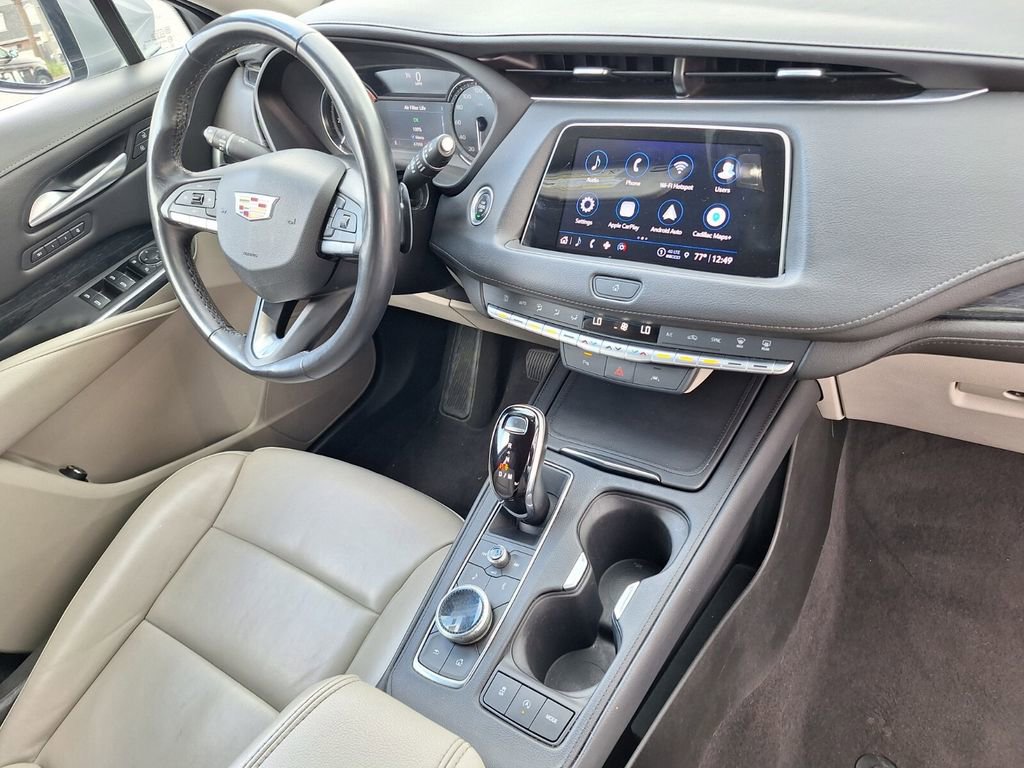 Used 2023 Cadillac XT4 Premium Luxury image 25