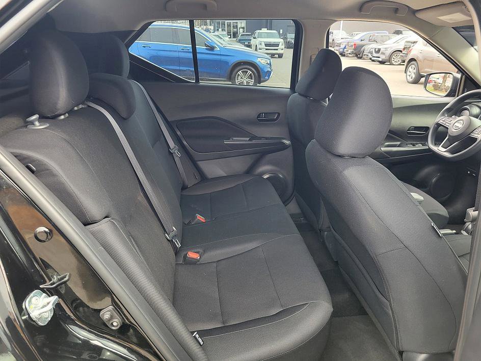 Certified 2024 Nissan Kicks S image 18