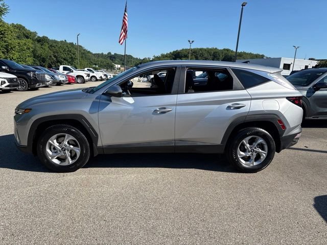 Used 2024 Hyundai Tucson SE AWD/4WD image 2