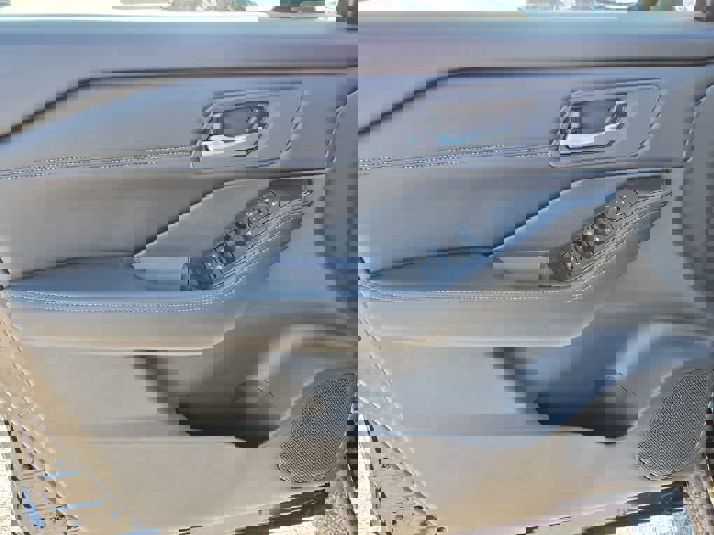 New 2026 Nissan Rogue SV AWD/4WD image 9