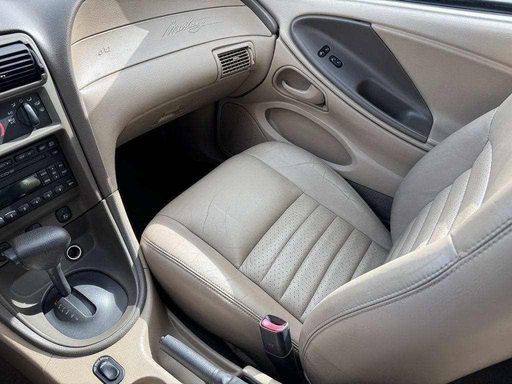 Used 2002 Ford Mustang GT image 14