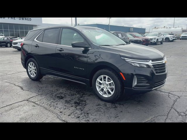 Certified 2024 Chevrolet Equinox LT FWD image 2