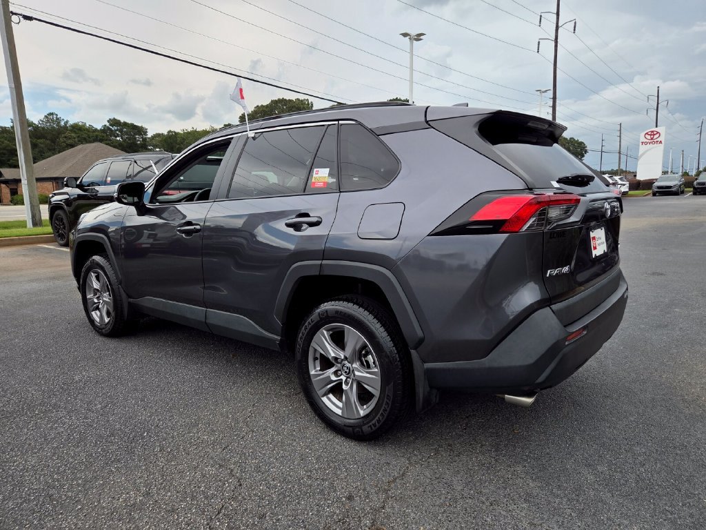 Certified 2024 Toyota RAV4 XLE FWD image 9