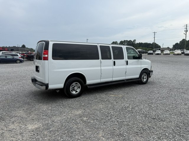 Used 2020 Chevrolet Express 3500 LT w/ LT Preferred Equipment Group RWD image 5