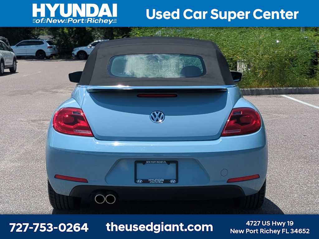 Used 2013 Volkswagen Beetle 2.5 FWD image 4
