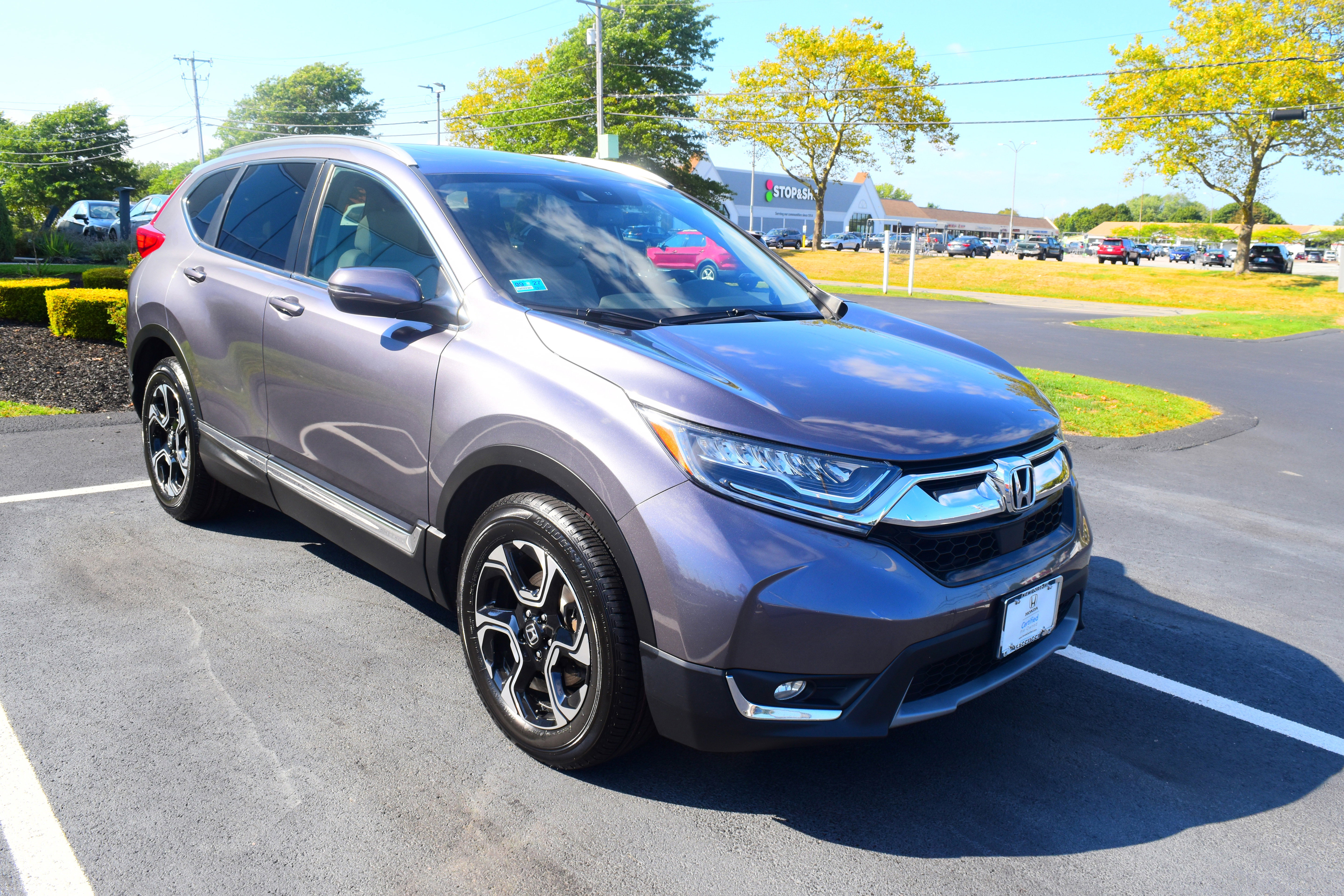 Certified 2018 Honda CR-V Touring image 2