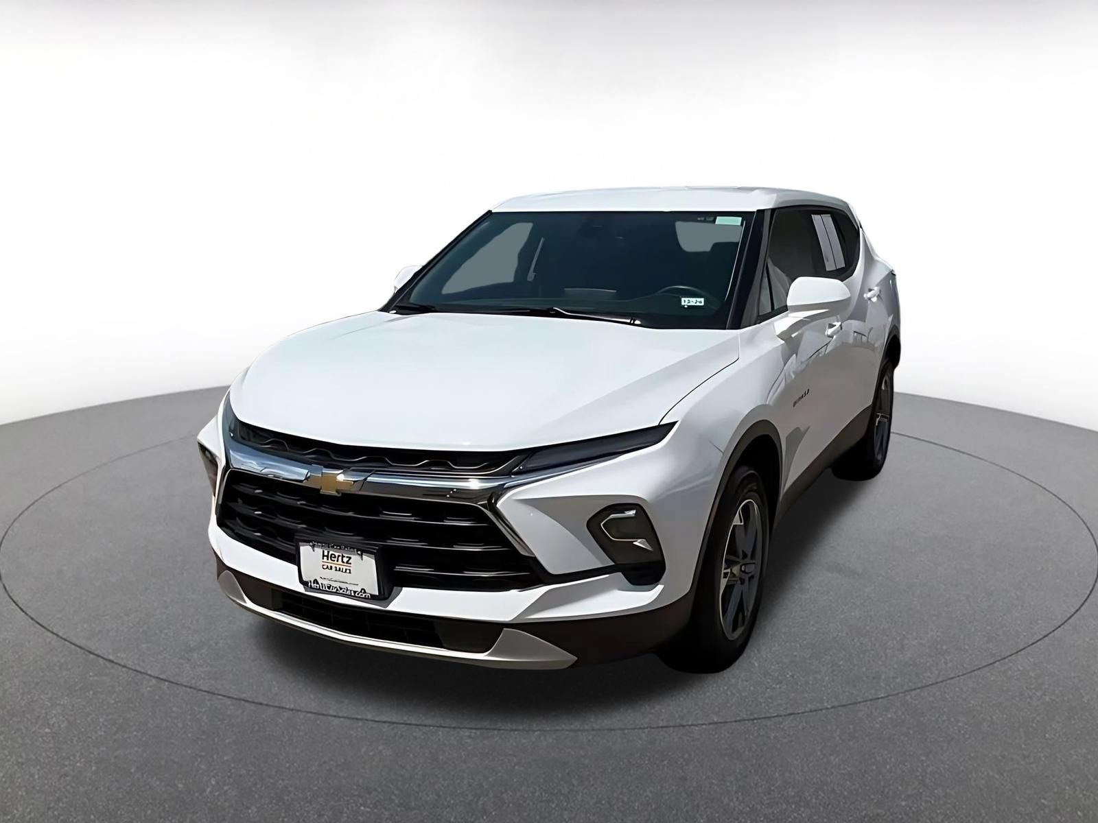 Used 2026 Chevrolet Blazer LT FWD image 6