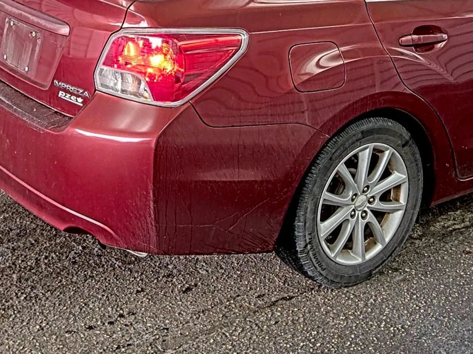 Used 2013 Subaru Impreza 2.0i Premium w/ Popular Pkg 2 AWD/4WD image 21