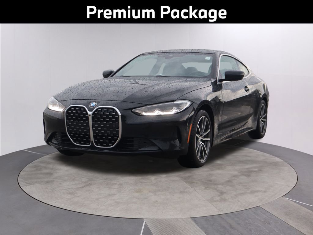 Used 2024 BMW 430i xDrive Coupe w/ Premium Package image 4