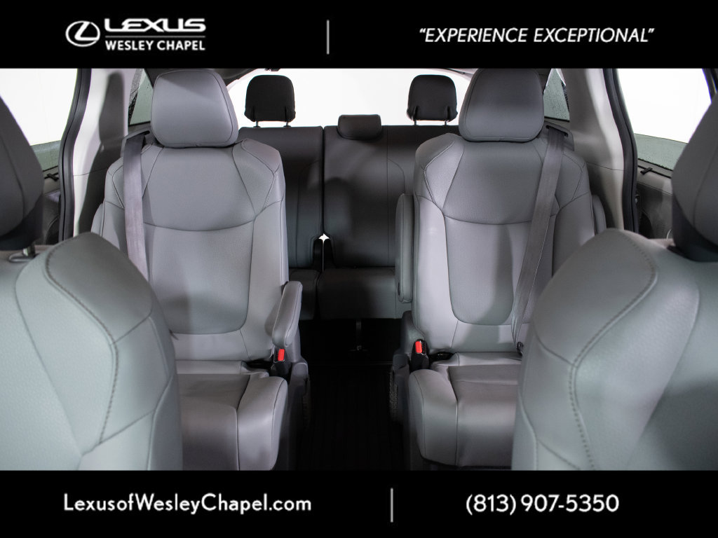 Used 2021 Toyota Sienna XLE w/ XLE Plus Package AWD/4WD image 15